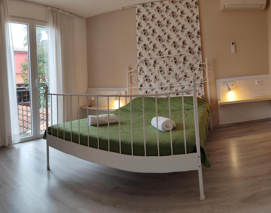 Rooms Ena רוביני מראה חיצוני תמונה